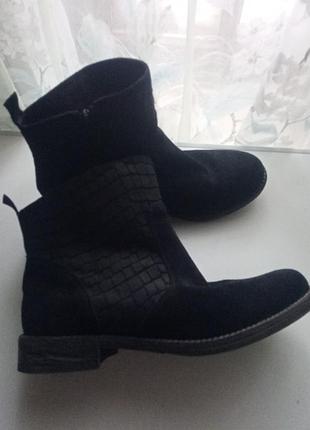 Черевички нат. замш 40 розмір