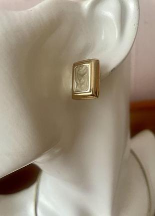 Napier вінтажні сережки оливкові золотисті емаль американський вінтаж