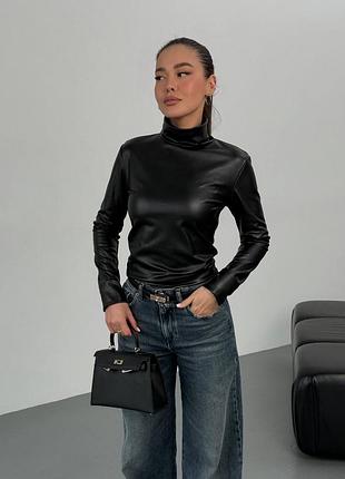 Жіноча шкіряний топ