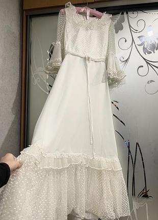 Вінтажна ретро весільна для фотосесії біла сукня з мереживом жіноча 70 80 роки