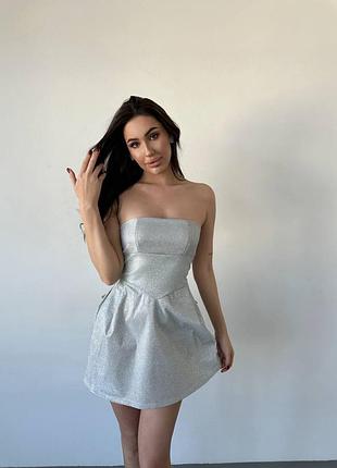 Жіноча сукня з бантом