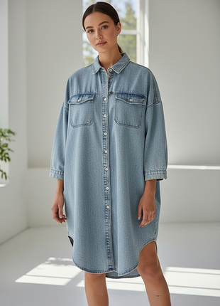 Джинсовое платье-рубашка на пуговицах оверсайз prettylittlething