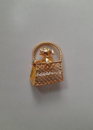 Пуговичка брошка собачка