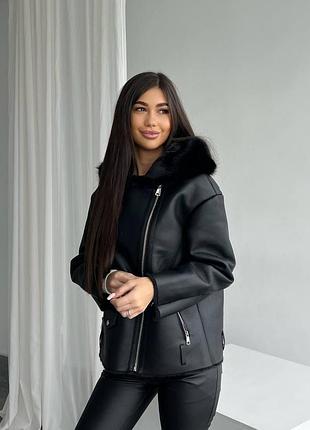 Дубленка жіноча