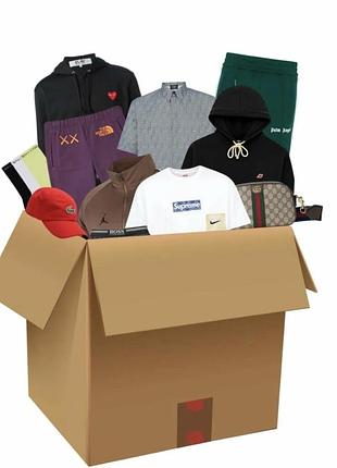 Сюрприз-бокс з одягом