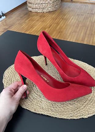 Туфлі 37 розмір