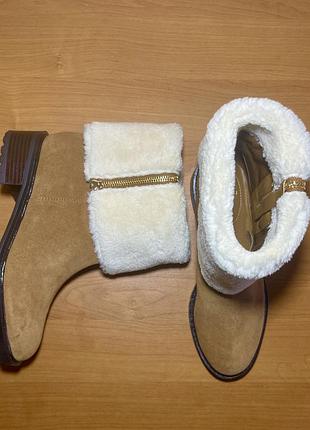 Нові жіночі замшеві чоботи bandolino зі штучного хутра, розмір 38