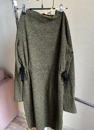 Плаття тепле із завʼязками по боках