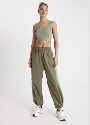 Штани-спорт хакі з бічною смужкою pull on