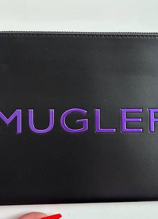 Продам косметичку mugler