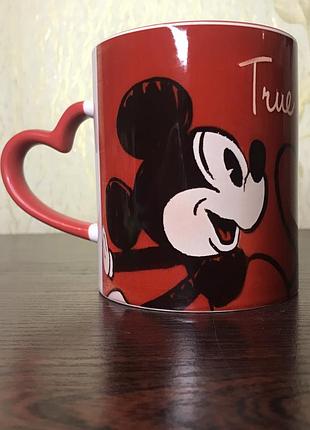 Чашка міккі та мінні маус