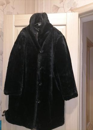 Шубка штучного хутра 44/46