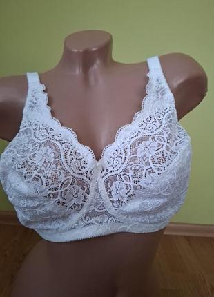 Бюстгальтер мягкий без косточки 85 е