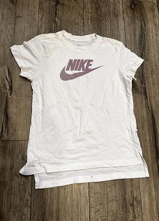 Футболка спортивна