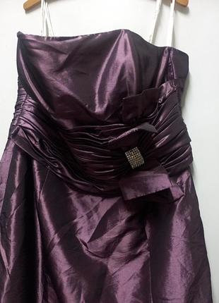 Наряднамвечірня сукня із тафти,довга