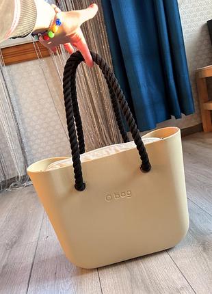 Брендова сумка o bag новесенького стану оригінал італія obag кольору шампань o bag classic
