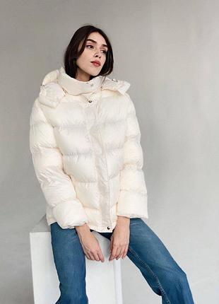 Пуховик жіночий