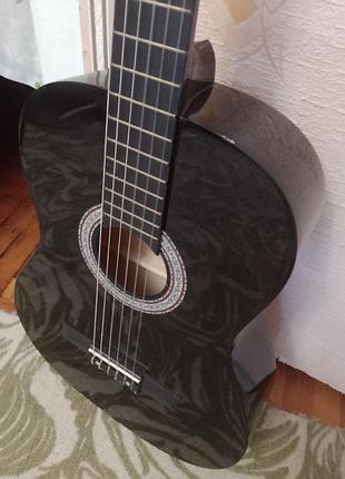 Гитара классическая