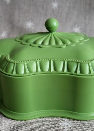 Вінтажна скринька, тбілісі з-д мхп глхп