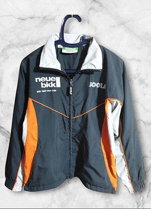 Яркая куртка  - ветровка joola