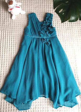 Святкова сукня на дівчинку