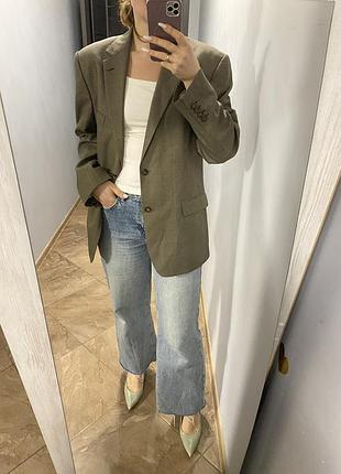 Стильний піджак жакет з чоловічого плеча