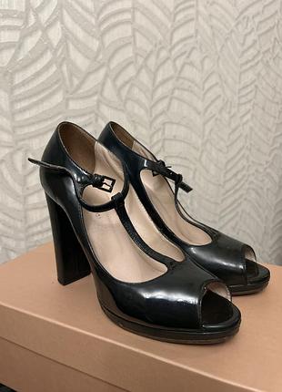 Туфлі в стилі мері джейн