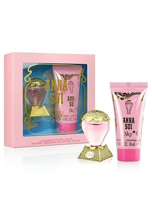 Набор anna sui sky 5 ml туалетная вода, 30 ml лосьон для тела