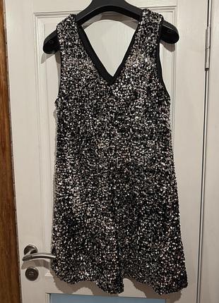 Святкове новорічна сукня в паєту