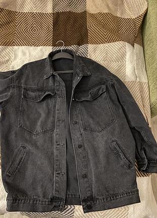Джинсова куртка жіноча