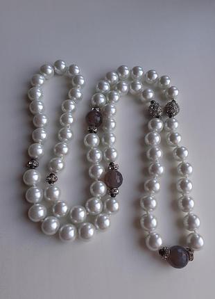 Красиве намисто зі скла, імітація перлин