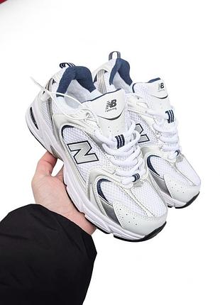 Зимові кросівки new balance 530 білі з чорним з хутром жіночі кросівки нью беланс утеплені