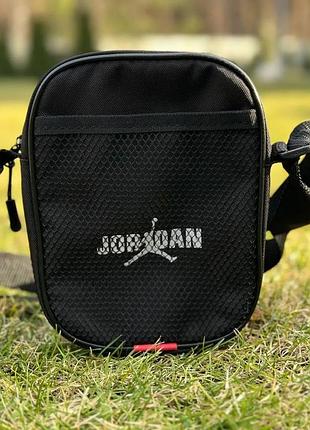 Барсетка jordan чорна - спортивний стиль, через плече