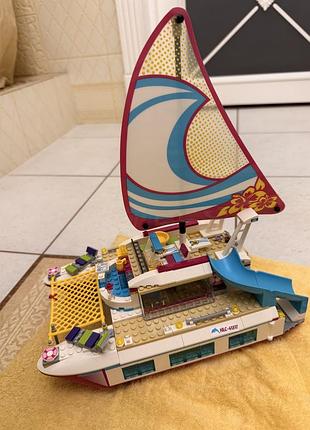 Конструктор lego friends катамаран