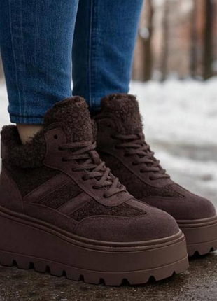 Угги кросівки теплі нові розмір 37, 39, 40