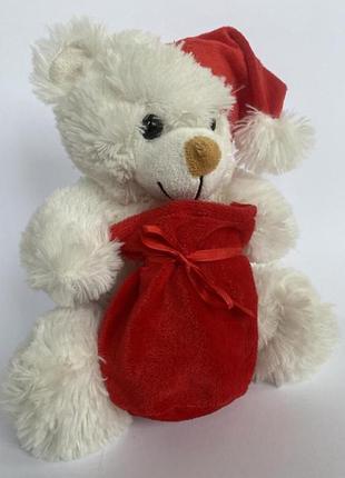 Мягкий плюшевый мишка медведь с новогодний подарком в новогодней шапке белый пушистый плюшевый  мешочек развязывается