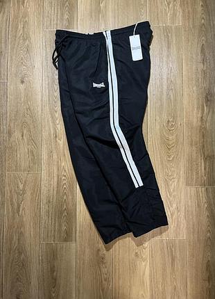 Спортивні штани lonsdale чоловічі чорні з білими лампасами xl