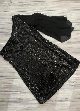 Вечірня сукня