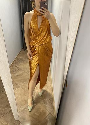 Плаття сукня в паєтки з відкритою спинкою