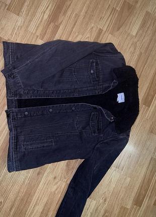 Чоловіча джинсова куртка