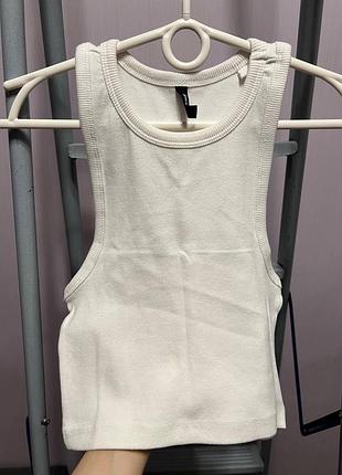 Базовые топы (белый, черный, мятный), размер s, одним лотом