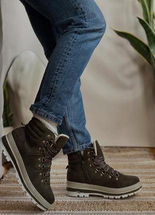 Черевики жіночі утеплені