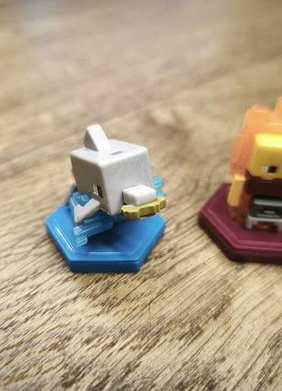 Minecraft колекційна міні-фігурка «minecraft earth»