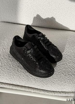 Кросівки жіночі чорні з камінцями / чорні текстильні кеди зі стразами / чорні кеди зі стразами