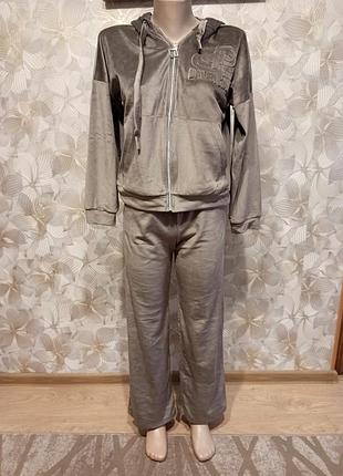 Спортивные костюмы велюр плюш.
производство украин.