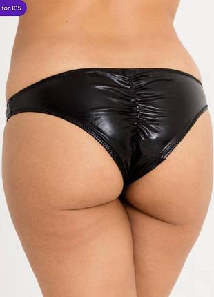 2680 жіночі еротичні трусики під латекс з відкритим доступом