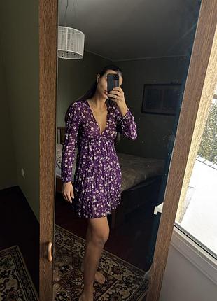 Ніжна сукня від бренду зара