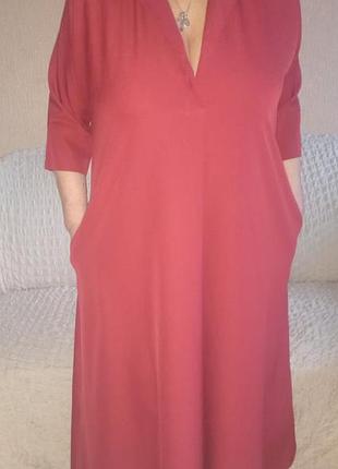 Стильное итальянское платье мидакси- макси в стиле оверсайз, красно- бардового цвета с рукавом 3/4.