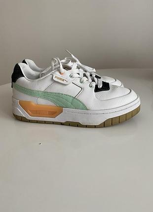 Кроссовки 36,5