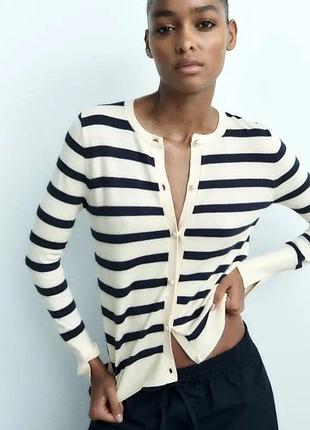 Классный кардиган из вискозы в полоску zara
⚡⚡⚡⚡⚡⚡⚡⚡⚡⚡⚡⚡⚡